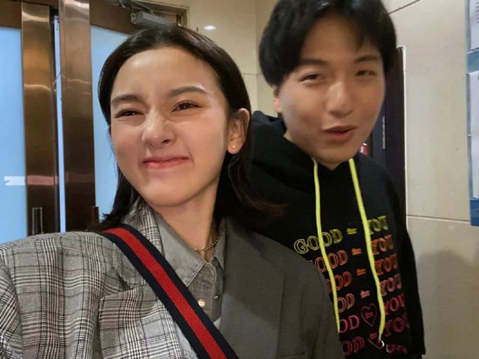 宋祖儿发动态回应和男子的恋情