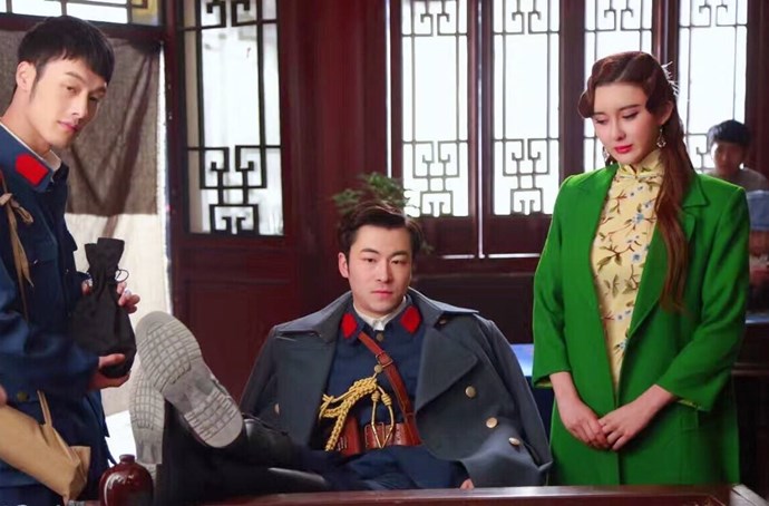 小g娜出道演戏