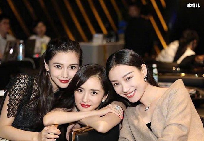 baby私下抢走杨幂综艺资源