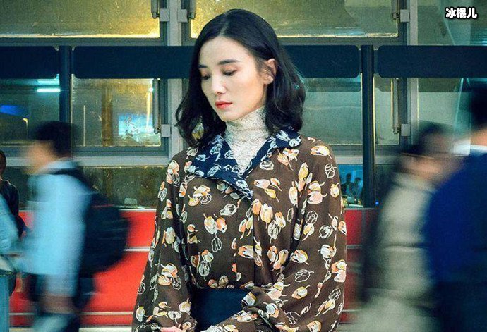 盛装故事内容