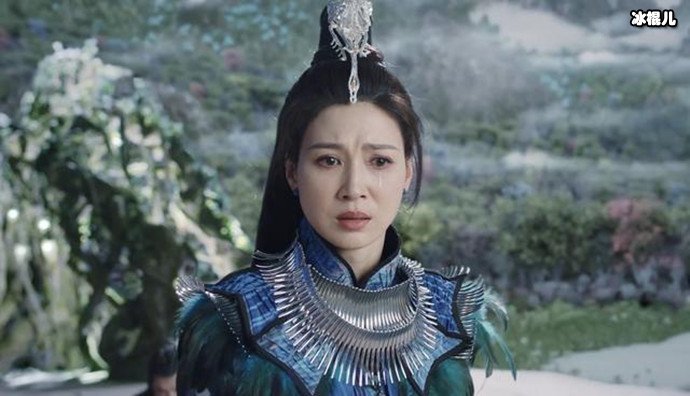 离殊和青鸾是什么关系