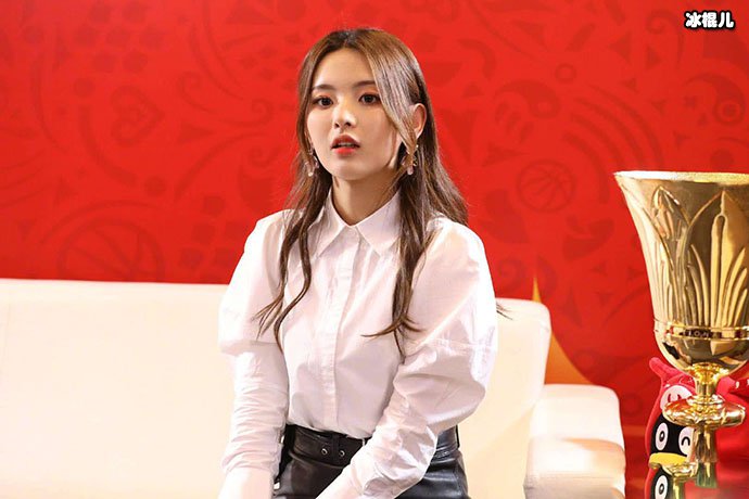 杨超越