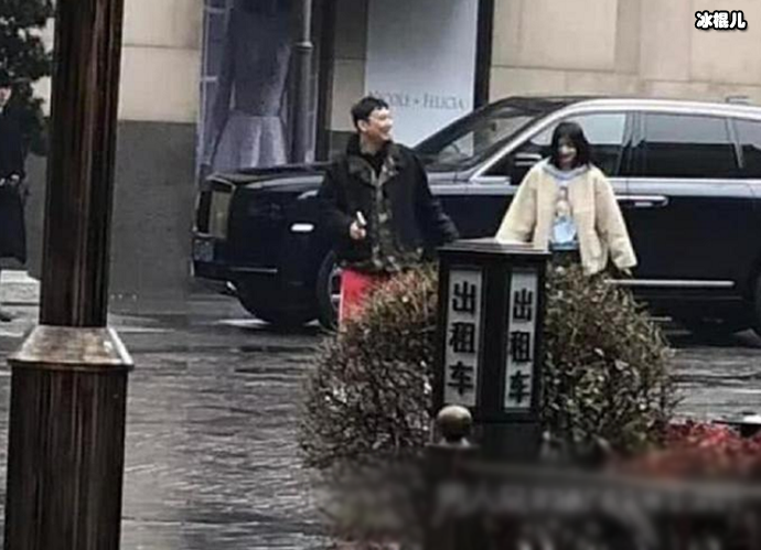 周洁琼否认恋情