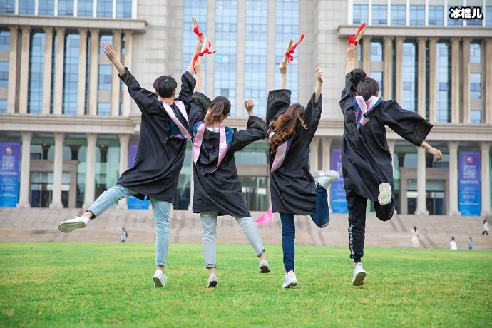大学生