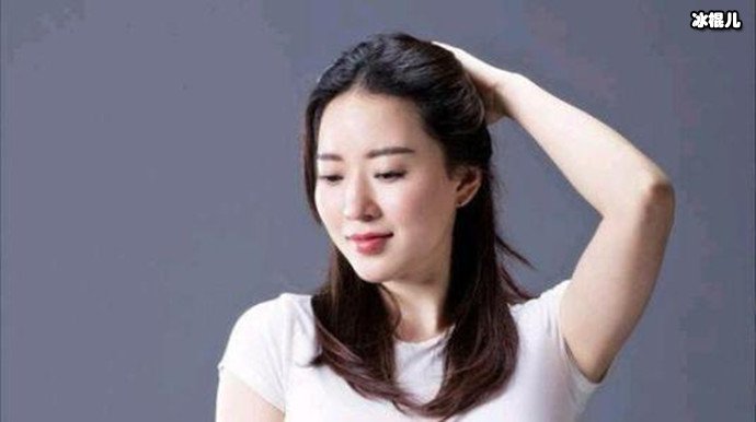 刘强东性侵案女主照片曝光，火辣身材引网友围观  第2张