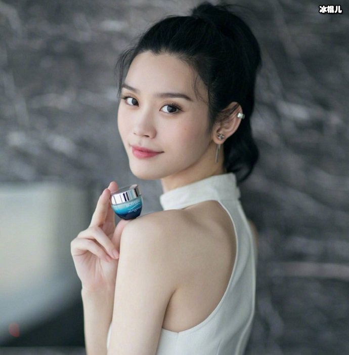 奚梦瑶