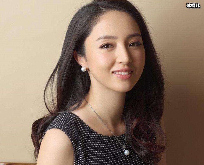 董璇
