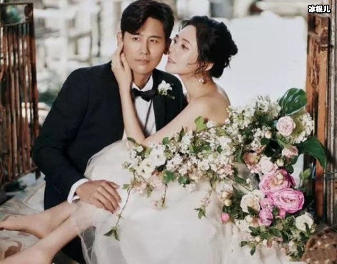 秋瓷炫举行婚礼婚纱照曝光，网友表示简直是天女下凡