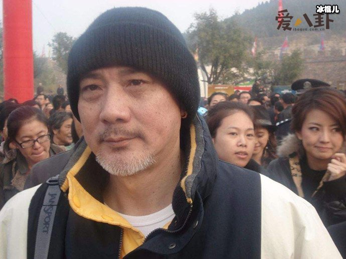 徐少强照片