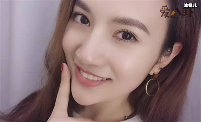 李沫颔王传君分手原因曝光，女方只想发展事业？