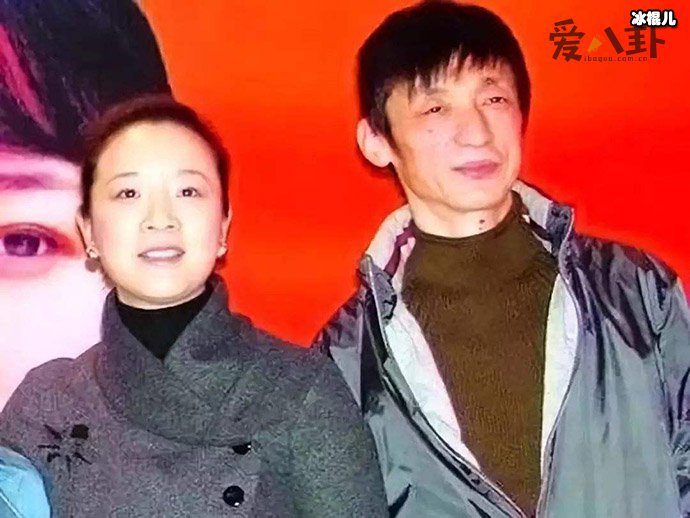 陈小艺刘惠宁合影