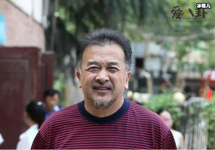 黄宏被曝入狱，知法犯法贿赂一事是真是假？  第2张