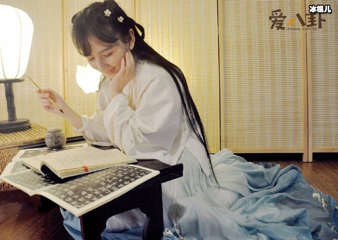 夏达被催婚