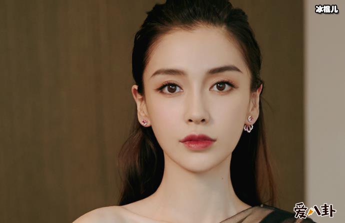 杨颖