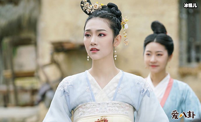 曾可妮剧照