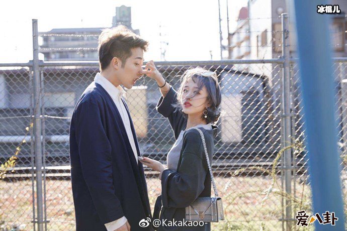 网红阿沁与出轨男友合影