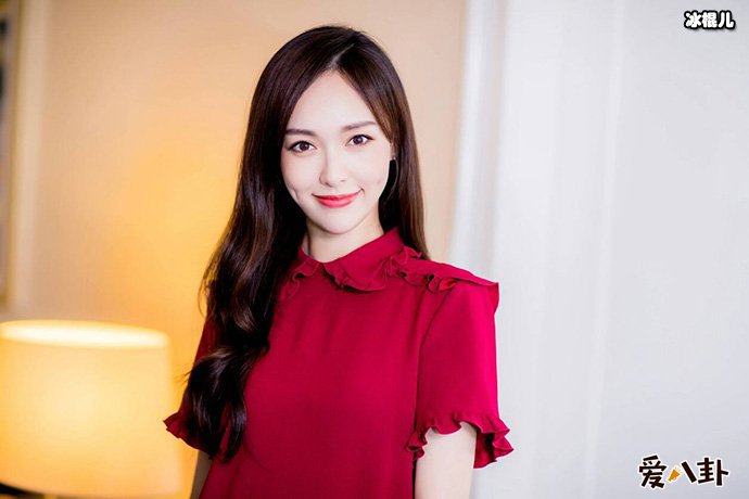胡歌自称是唐嫣孩子的舅舅