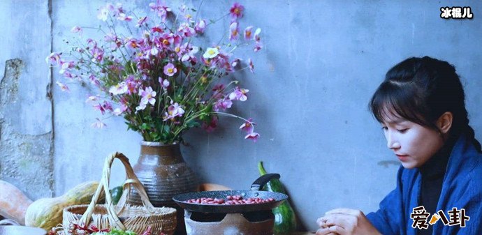 李子柒写真