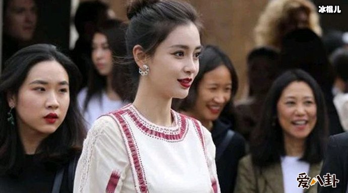 杨颖baby写真