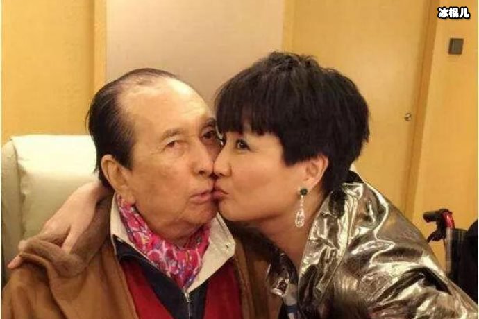 赌王神秘儿子被媒体发现，何猷佳他的真名暴露！