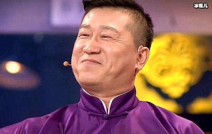 德云社小白张鹤伦胆大，当场调侃自己师傅郭德纲！