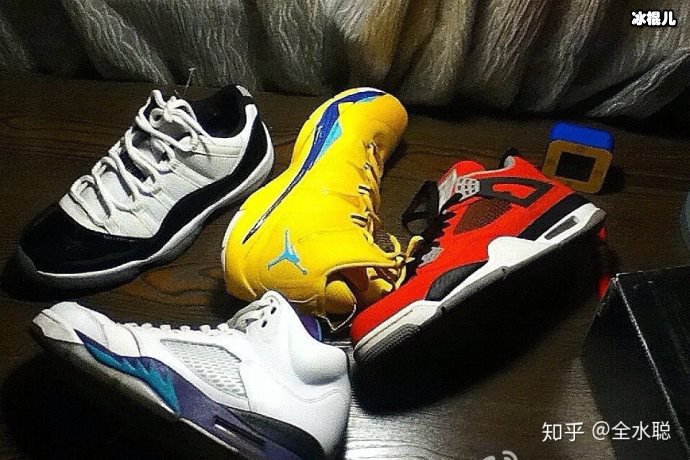 AJ4人气配色盘点，这样的配色你爱了吗？