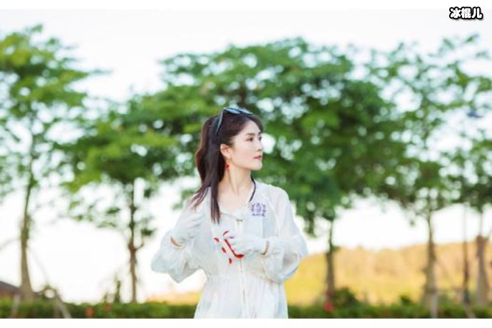 吴昕婚姻大事人人关心，张萌扬言要当媒婆