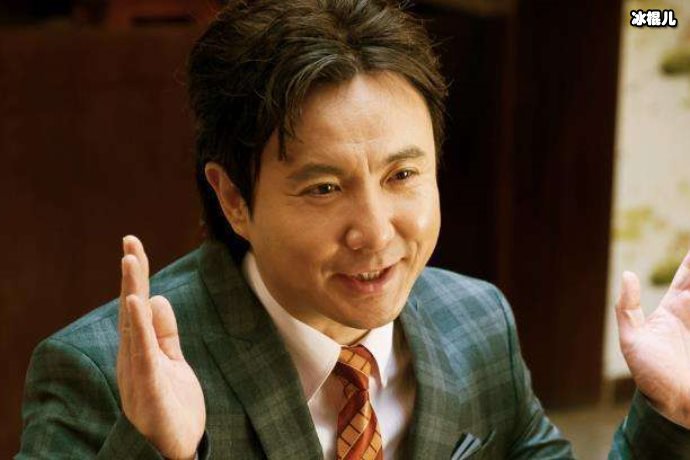 沈腾王琦为儿子庆生，妻子撞脸贾玲