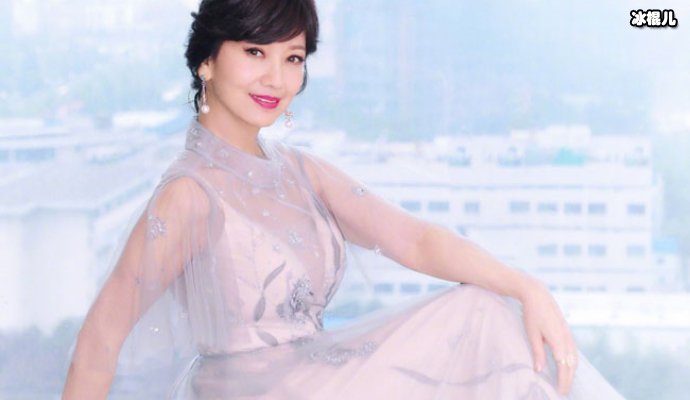 赵雅芝暗示想要参加乘风破浪？这配文已经说明一切