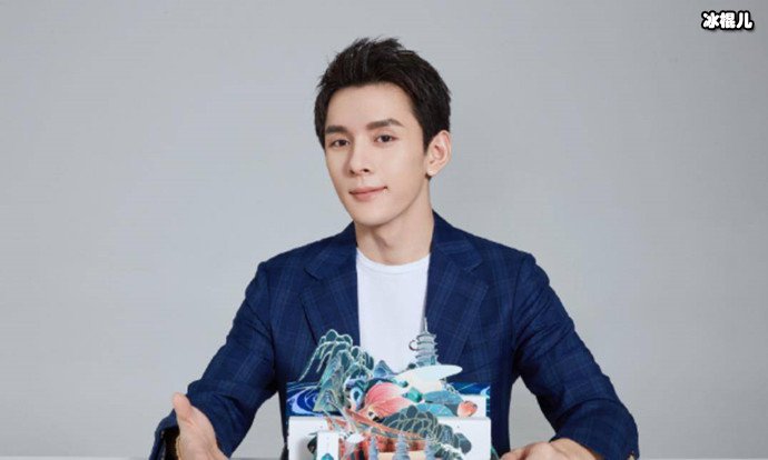 李佳琦正面回应抽烟事件，呼呼未成年人不要学习吸烟