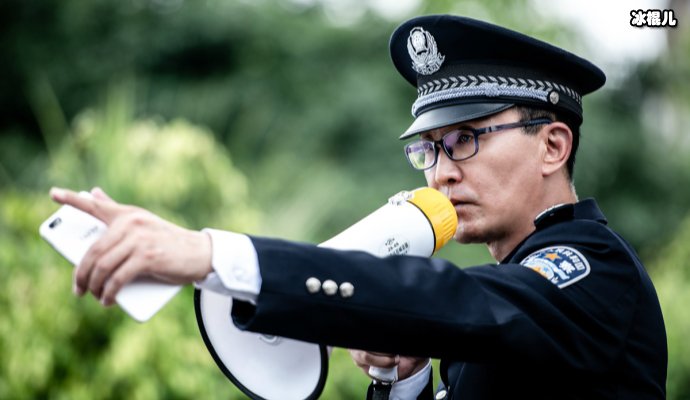 自带发光体的实力派演员吴刚，不是主角胜似主角