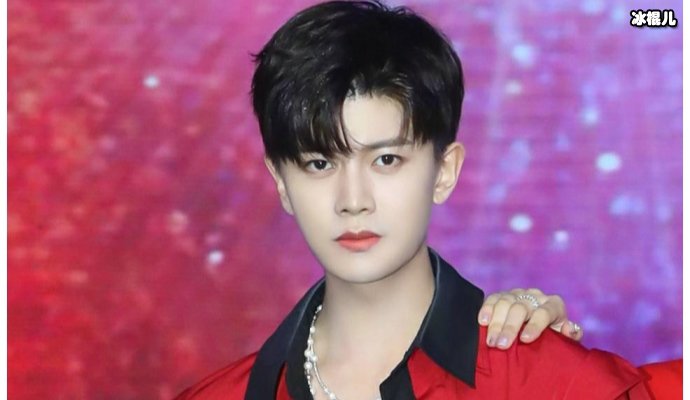 任嘉伦演两世为人演技爆炸，和当红小花配合默契不料却被下架