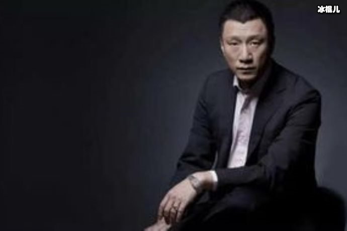 王自健通过《安家》再次爆红，他坦言自己最感激的人是孙红雷