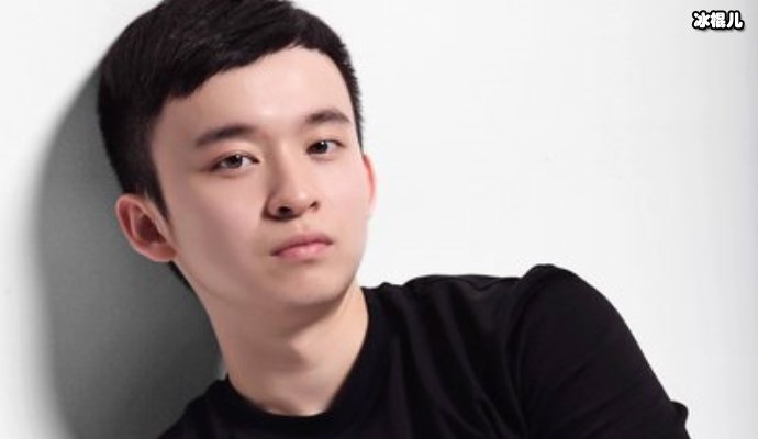 如果不是发生了这件事，没有人会猜到董子健和李荣浩竟然还有这层关
