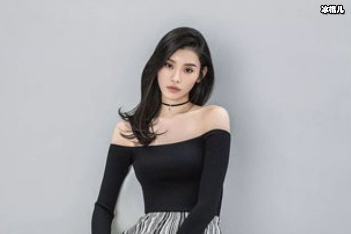 奚梦瑶夫妇迪士尼游玩，何猷君发福抢镜