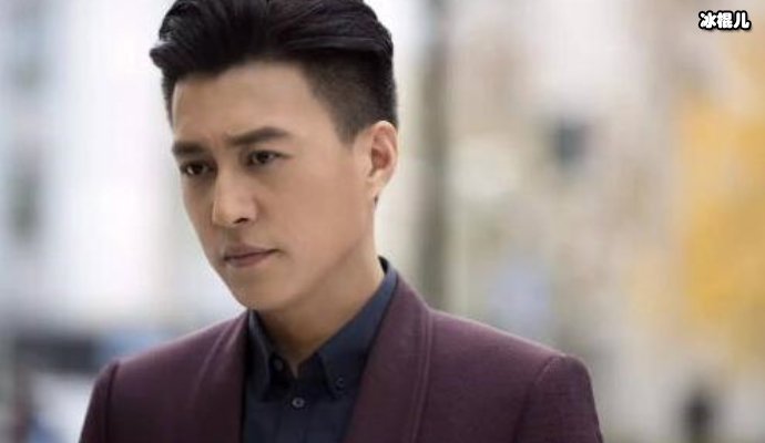 靳东从歌手转为演员，证明了自己的演技实力