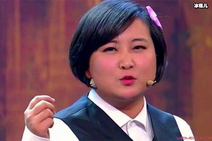 贾玲减重30斤身材大变样，女汉子直接变成女神