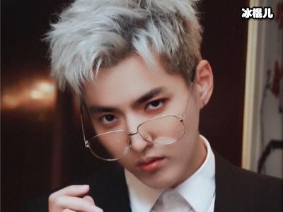 吴亦凡杨紫低调聚餐？传闻双方道别依依不舍