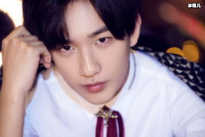 最酷的世界李宏毅第几集出现？段冲喜欢滕小小吗？