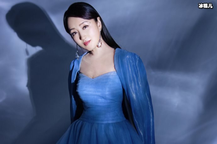 杨钰莹晒出自己的午餐，两道菜荤素搭配太接地气了