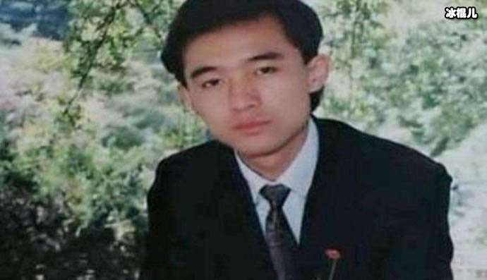 孟非早期