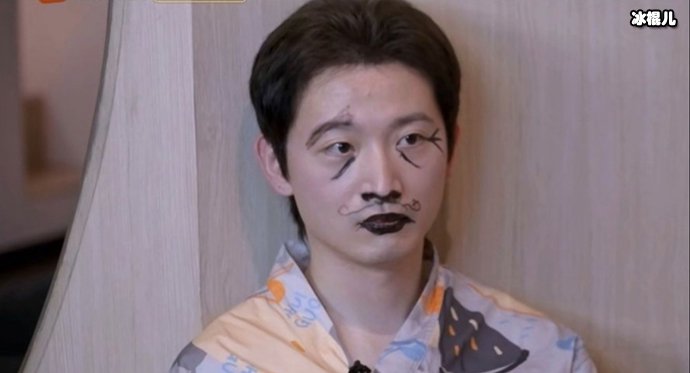 罗昊照片