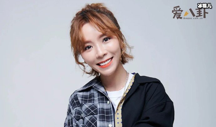黄雅莉为什么不能唱歌？ 起底她现在在做什么工作