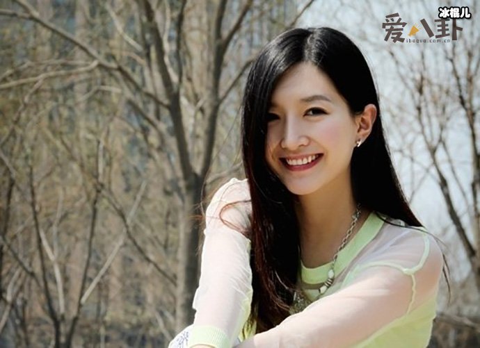 江疏影照片