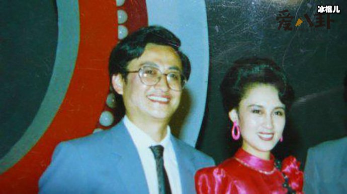 央视主持人李平个人资料起底, 她与二婚丈夫现状如何