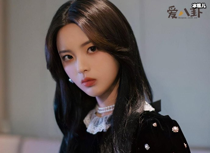 杨超越照片