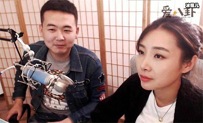 女流和壮壮是亲的吗？ 女流晒与弟弟合照引围观