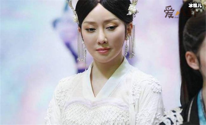 萨顶顶