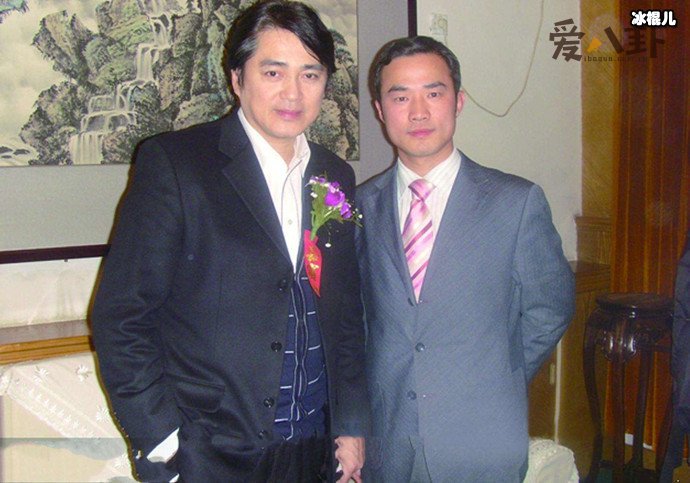 汤镇宗老婆资料， 汤镇宗怎么认识自己老婆的他们有孩子吗？