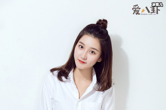 嘉羿恋情女主身份, 女方团队否认恋情金尤美个人资料